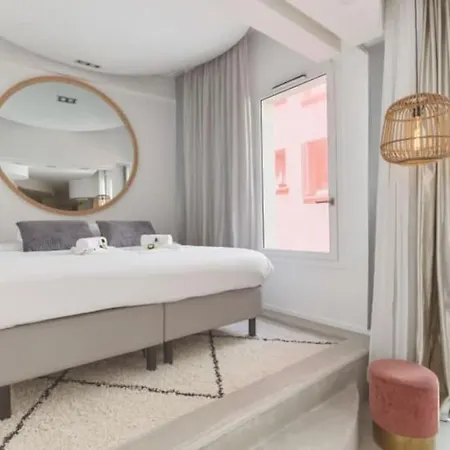 Magnifique Parisien - Marais Apartment *